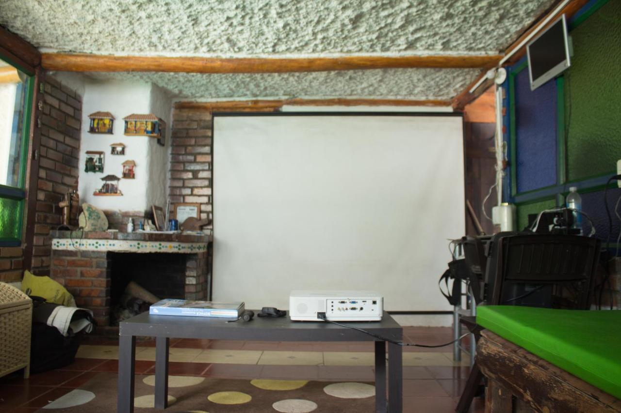 ホテル La Cigarra Casa De Huespedes サレント エクステリア 写真