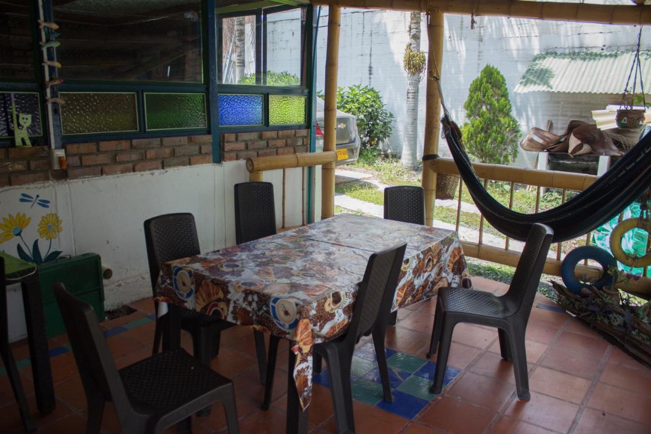 ホテル La Cigarra Casa De Huespedes サレント エクステリア 写真