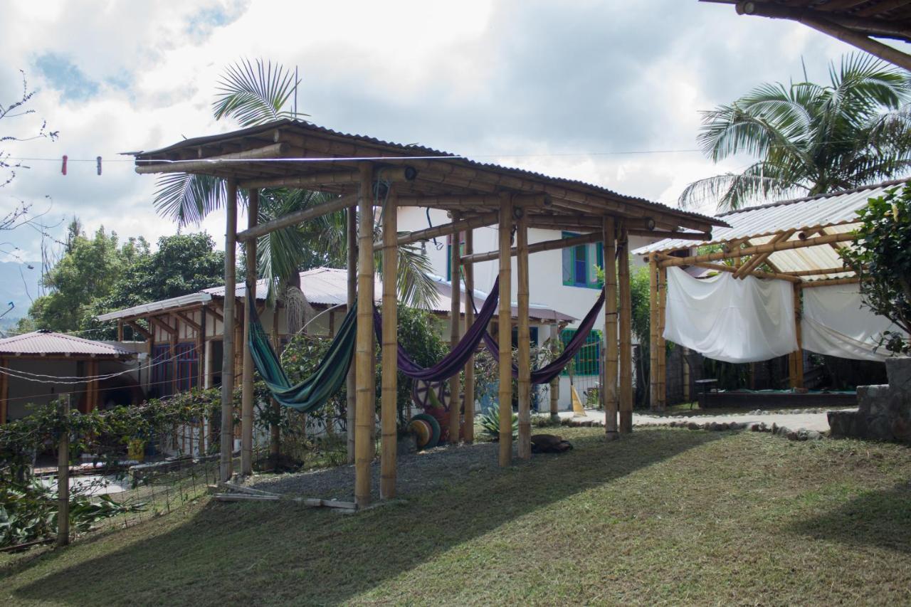 ホテル La Cigarra Casa De Huespedes サレント エクステリア 写真