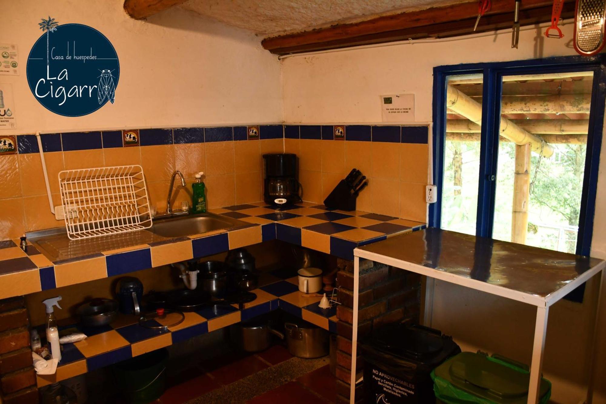 ホテル La Cigarra Casa De Huespedes サレント エクステリア 写真