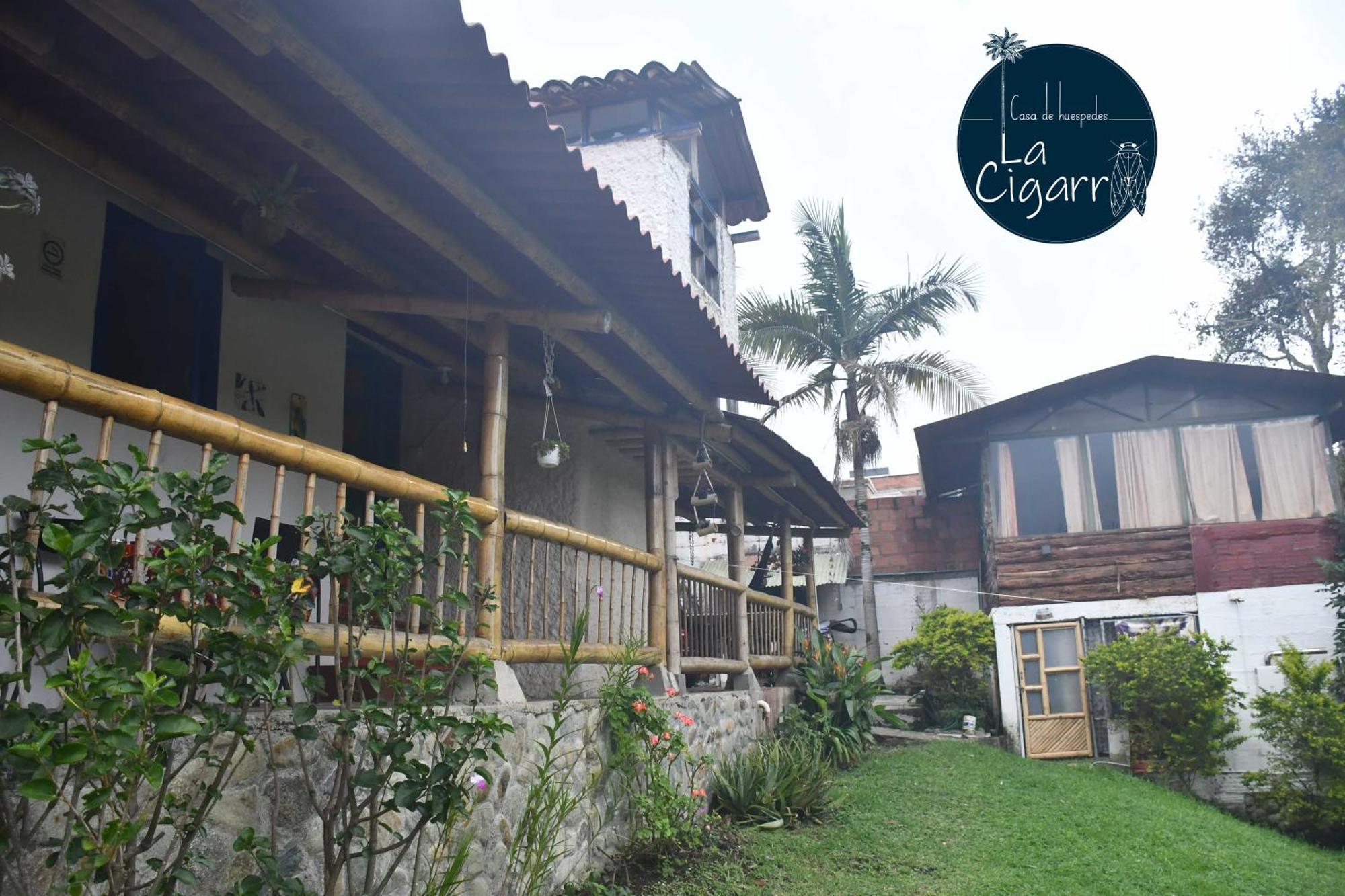 ホテル La Cigarra Casa De Huespedes サレント エクステリア 写真