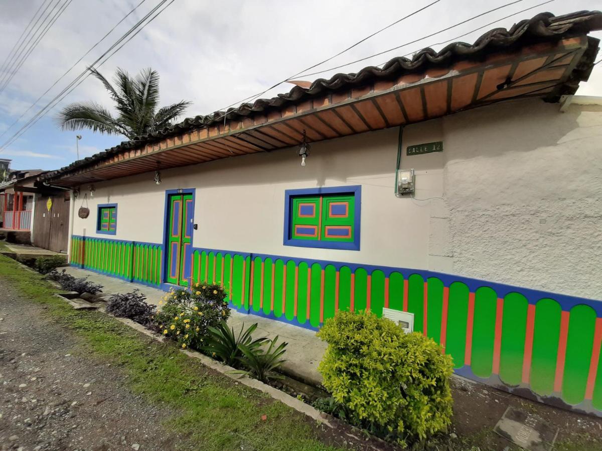 ホテル La Cigarra Casa De Huespedes サレント エクステリア 写真